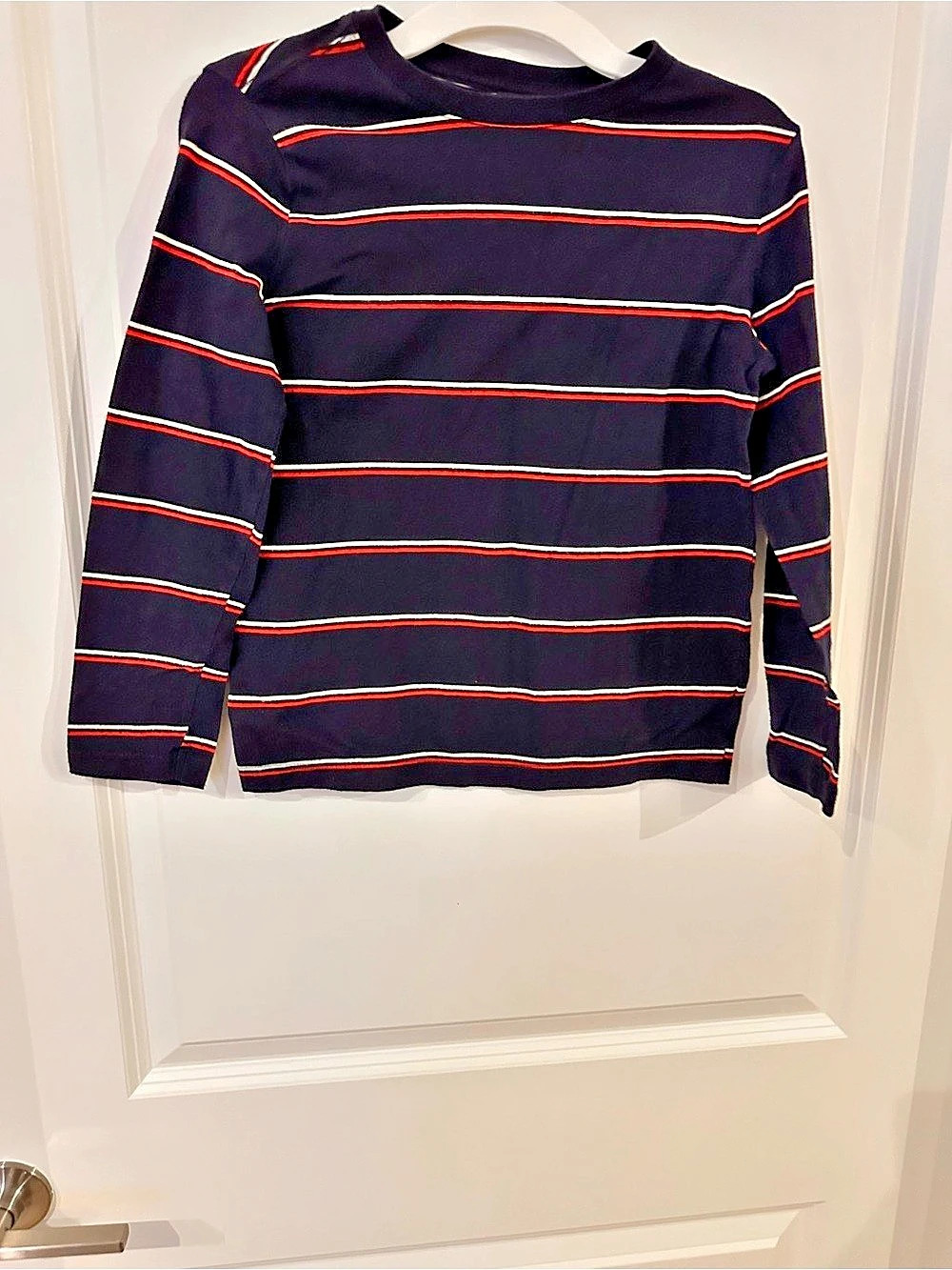 Old Navy Striped Long Sleeve Tee in Black & Red Size Medium